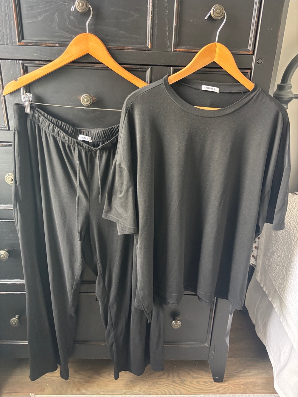 Ekouaer Lounge Set for Women in XL in Black, Short Sleeved Top and Wide Leg Pant